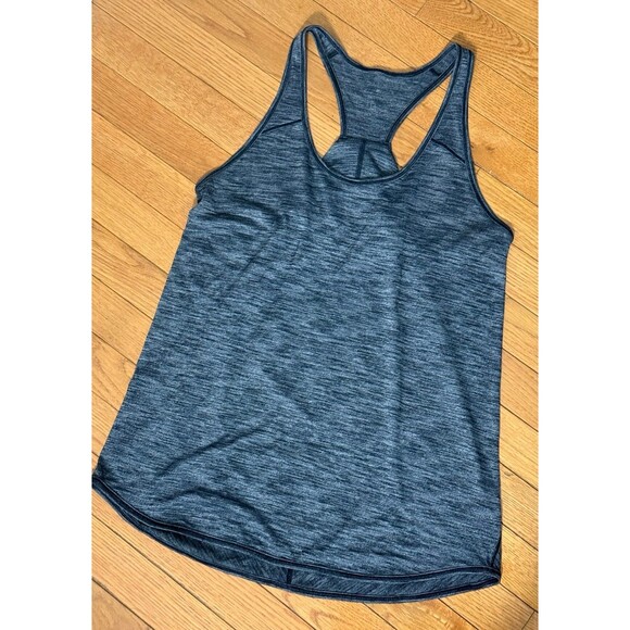 Lululemon Essential Tank 6 - Picture 6 of 6